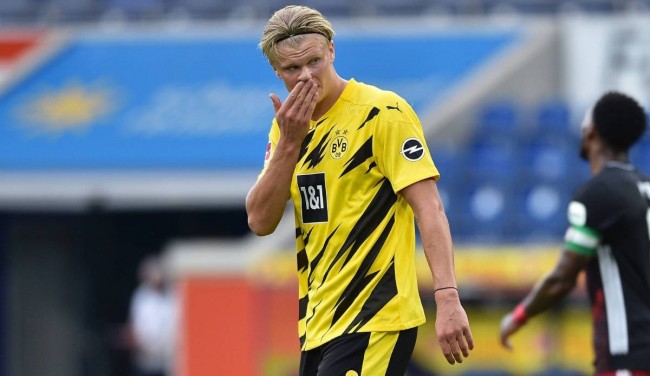 字母哥超强攻防两端统治比赛