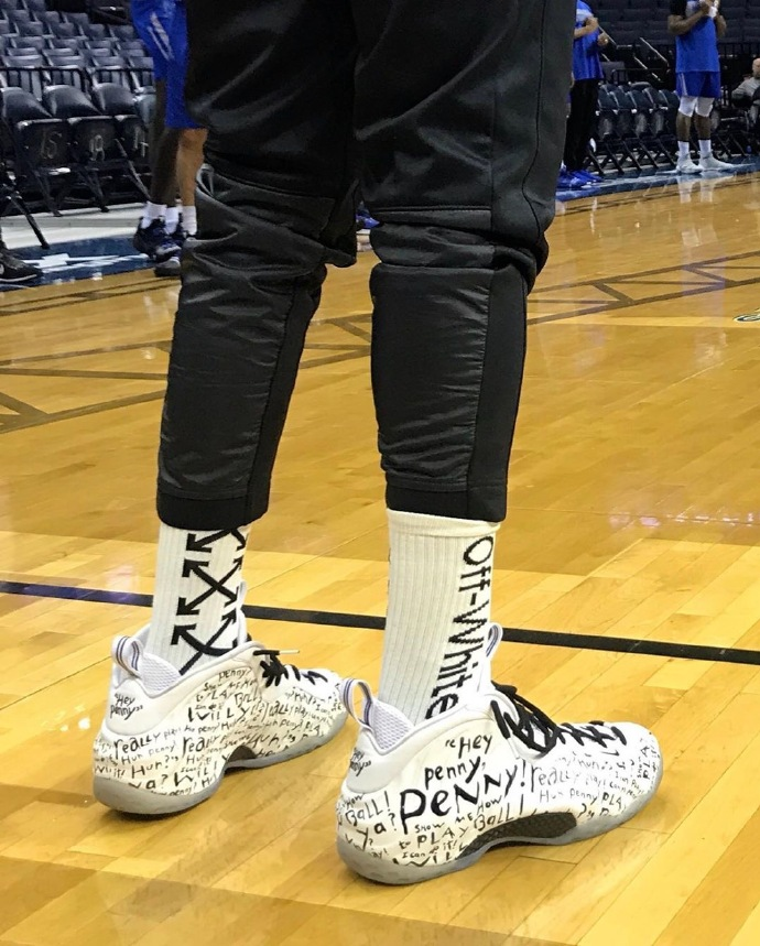 瑞奇·韩德森达成生涯第 939 次盗垒，超越娄·布罗克正式登顶历史盗垒王