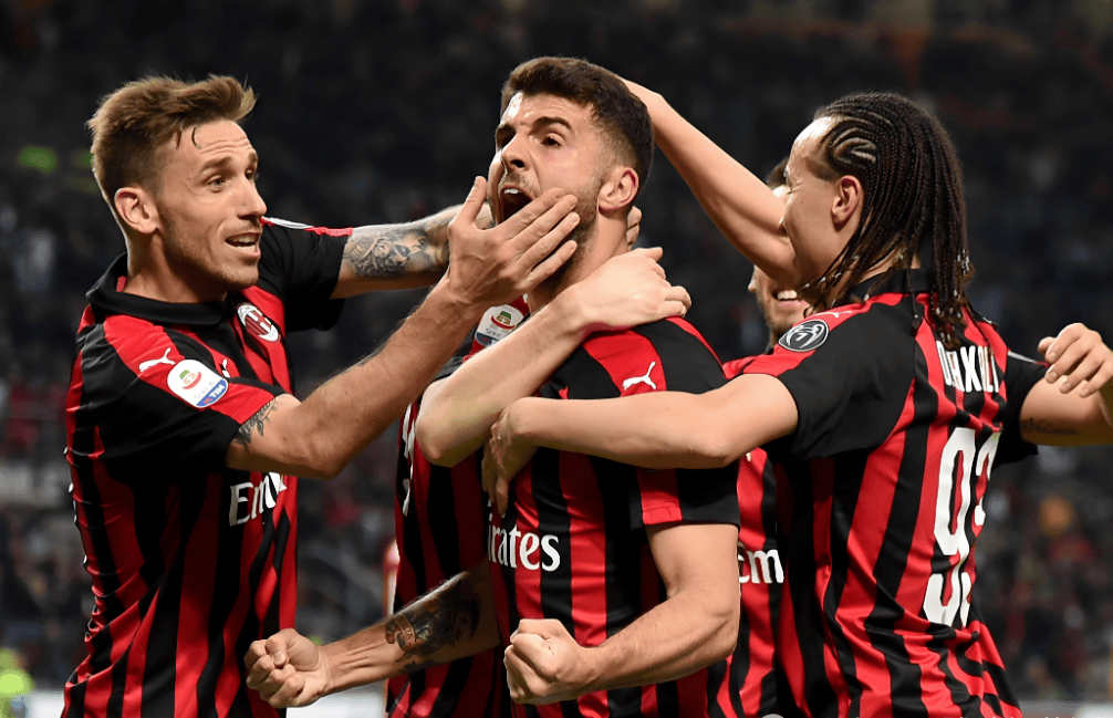 记者：杨希、向余望对阵韩国U22时大概率无法出场