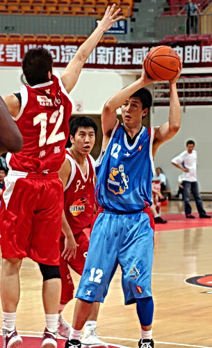 R.I.P.，哥伦比亚16岁小将在水坝游泳时溺亡，父亲为救他也不幸罹难