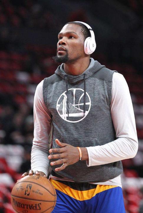 这狄龙真的要笑死我～